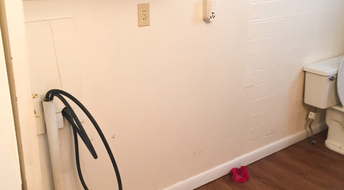617 Monroe - Picture 9